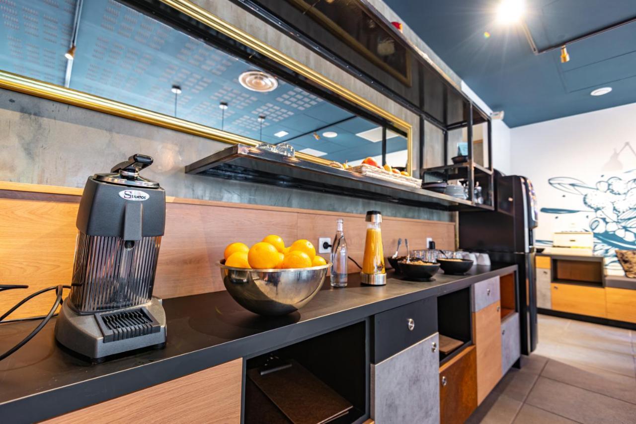 Hostel Le Hueb Гренобль Экстерьер фото